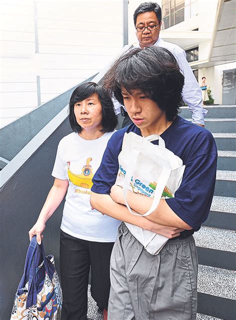 Alphonsus Yee, the father of teenage blogger Amos Yee, who .